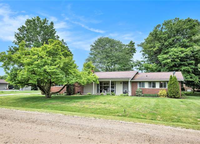 Property at 30151 Westfield St, Farmington Hills, MI 48334, 3 beds, 1.5 baths