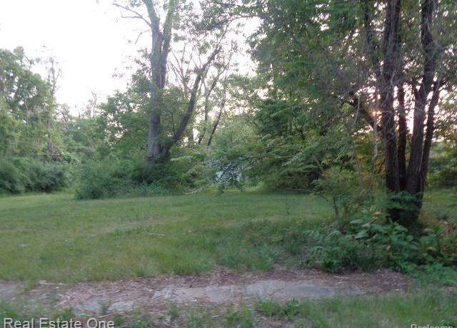 Property at 14549 Dacosta St, Detroit, MI 48223
