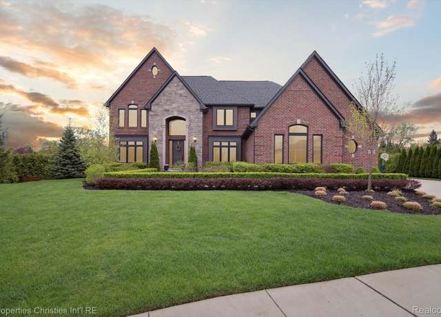Property at 47660 Wales Ct, Northville, MI 48167, 5 beds, 5 baths