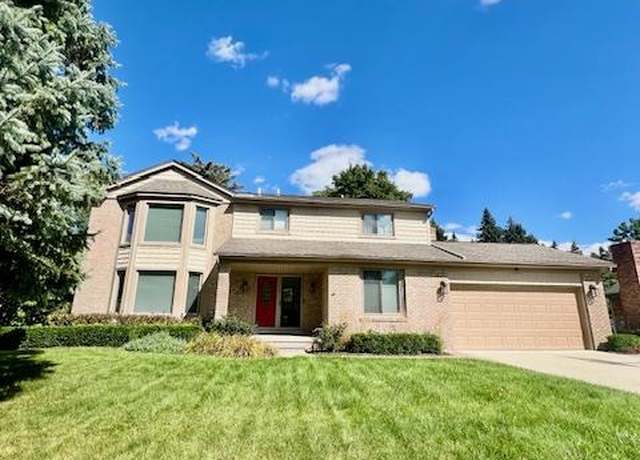 Property at 5158 Allison Dr, Troy, MI 48085, 4 beds, 3.5 baths