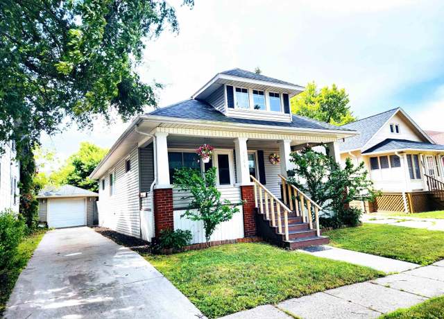 Property at 1708 Martin Ave, Port Huron, MI 48060, 3 beds, 1 bath