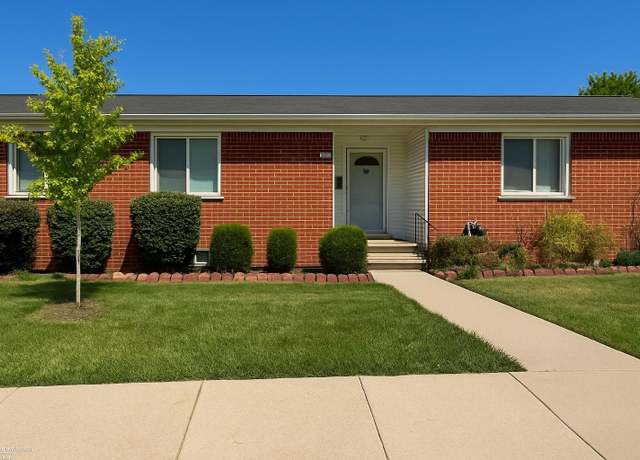 Property at 8755 Sterling St, Center Line, MI 48015, 1 bed, 1 bath