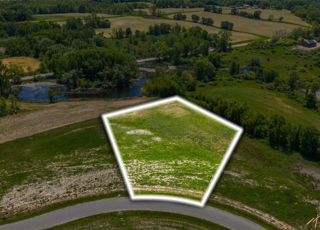 Property at 1571 Vista Dr, Oakland Charter Township, MI 48363