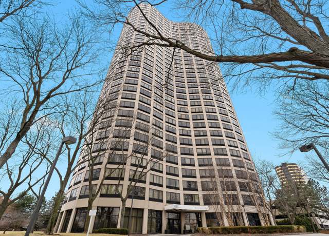 Property at 5000 Town Ctr #1306, Southfield, MI 48075, 1 bed, 1.5 baths