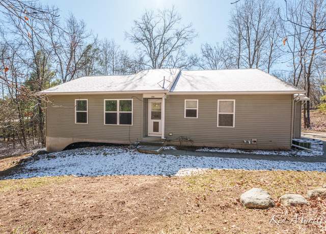 Property at 5216 E 64th St, Newaygo, MI 49337, 2 beds, 2 baths