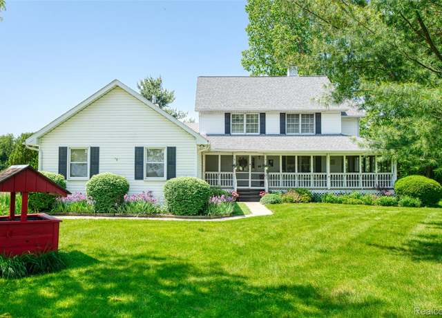 Property at 2495 Fowlerville Rd, Fowlerville, MI 48836, 5 beds, 4 baths