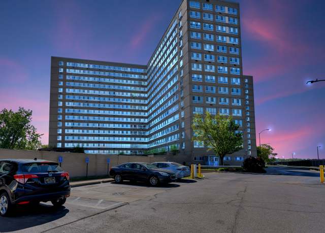 Property at 8900 E Jefferson Ave Unit 630-631, Detroit, MI 48214, 2 beds, 2 baths