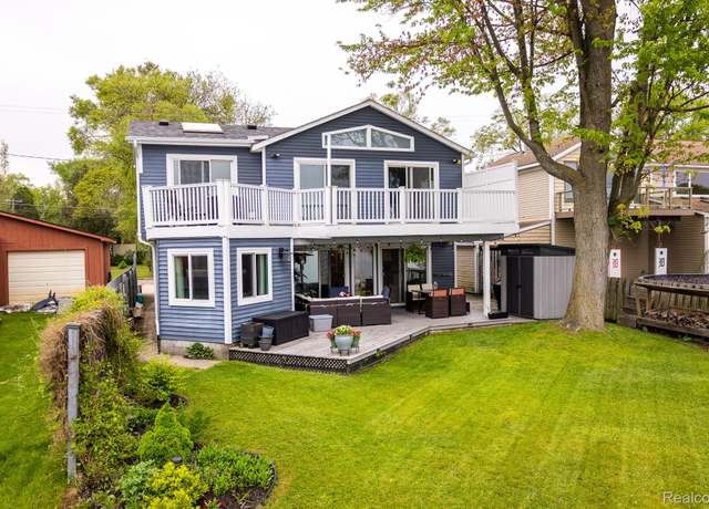 Property at 2665 Tackles Dr, White Lake Charter Township, MI 48386, 3 beds, 2.5 baths