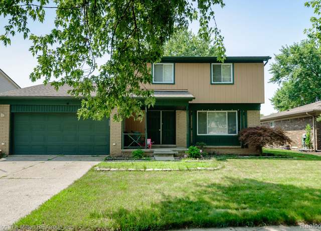 Property at 45139 Indian Creek Dr, Canton, MI 48187, 3 beds, 1.5 baths