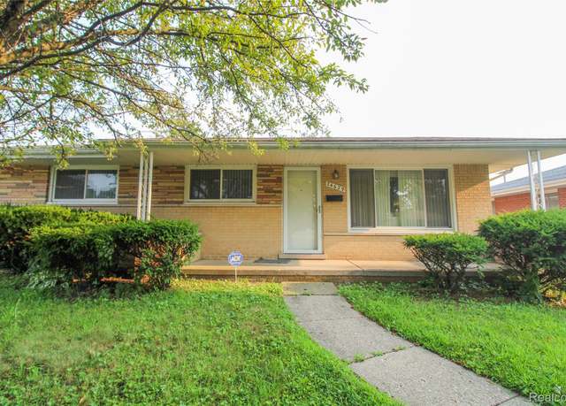 Property at 24629 Westgate Dr, Redford Charter Township, MI 48239, 3 beds, 1.5 baths