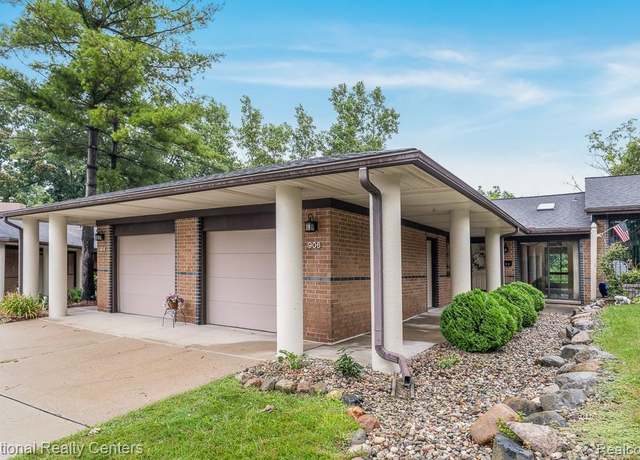 Property at 906 Wexford Way #3, Rochester Hills, MI 48307, 2 beds, 2.5 baths