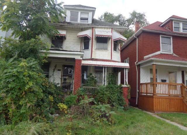 Property at 2971 Seyburn St, Detroit, MI 48214, 4 beds, 1.5 baths
