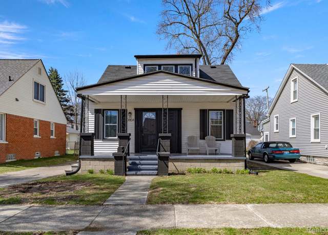 Property at 3804 Campbell St, Dearborn, MI 48124, 3 beds, 1.5 baths