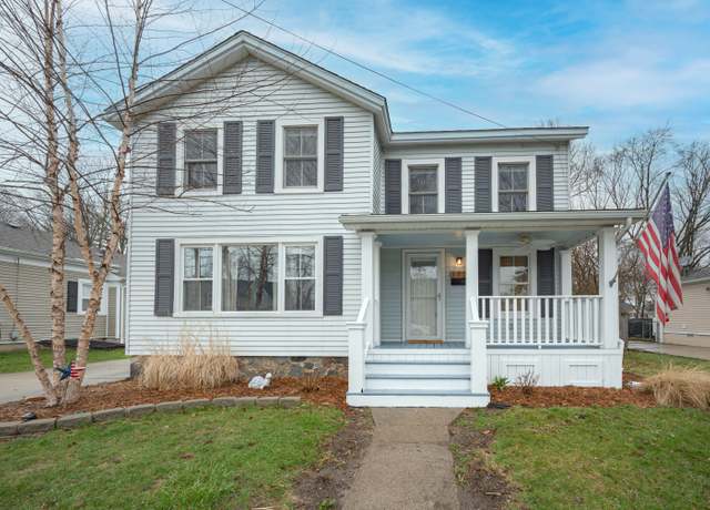 Property at 172 Benjamin St, Romeo, MI 48065, 3 beds, 1.5 baths