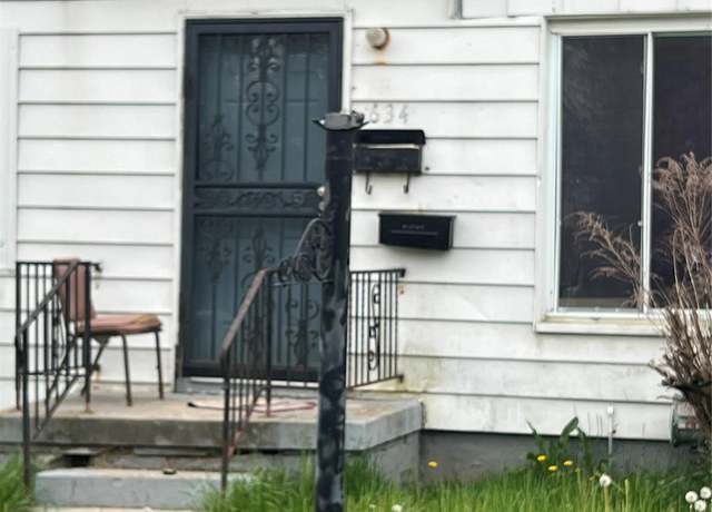 Property at 634 Spencer St, Flint, MI 48505, 3 beds, 1 bath