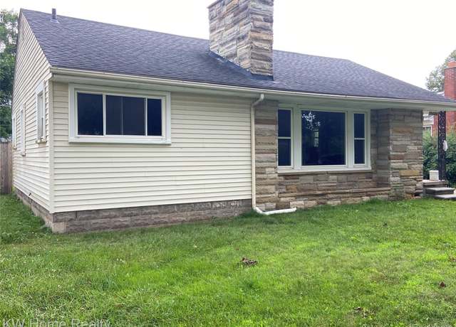 Property at 9636 Centralia, Redford Charter Township, MI 48239, 3 beds, 1 bath
