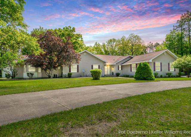 Property at 376 Stauffer Dr, Hastings, MI 49058, 5 beds, 4.5 baths
