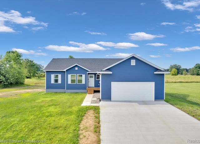 Property at 1814 Daley Rd, Lapeer, MI 48446, 3 beds, 2.5 baths