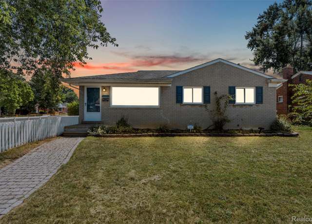 Property at 27517 Windsor St, Garden City, MI 48135, 3 beds, 2 baths