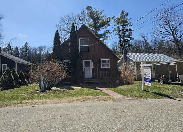 Property at 1630 E Gardner Ave, Newaygo, MI 49337, 2 beds, 1 bath