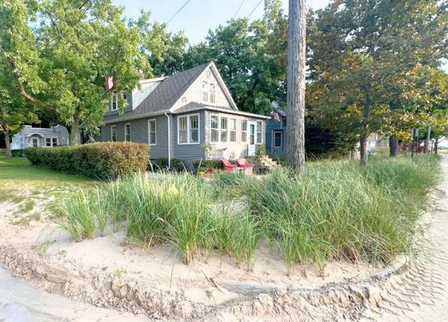 Property at 1101 Lions Park Dr, St Joseph, MI 49085, 2 beds, 2 baths