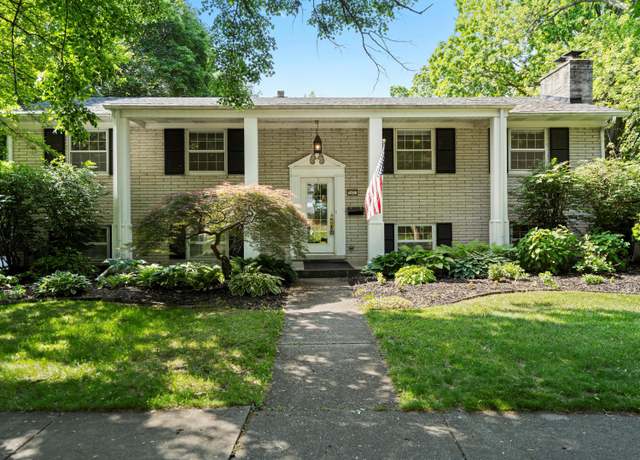 Property at 1935 Collegewood St, Ypsilanti, MI 48197, 4 beds, 2.5 baths