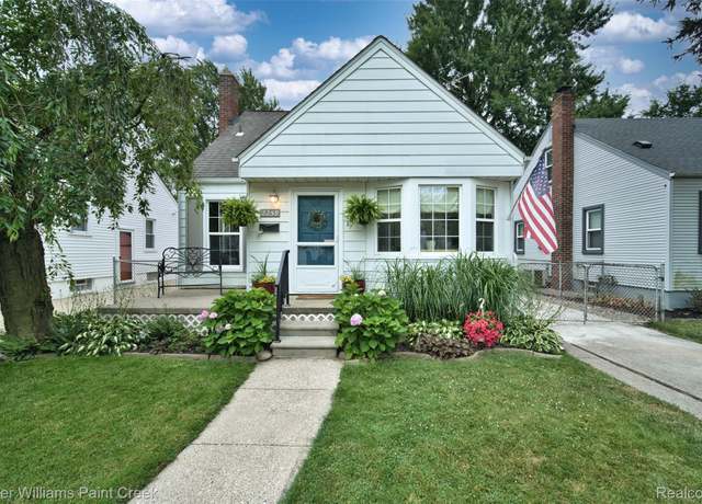 Property at 2259 Cambridge Rd, Berkley, MI 48072, 3 beds, 1 bath
