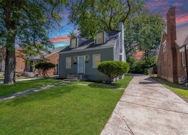 Property at 15470 Murray Hill St, Detroit, MI 48227, 3 beds, 1.5 baths