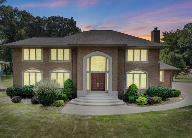 Property at 9281 Island Dr, Grosse Ile Township, MI 48138, 4 beds, 3.5 baths