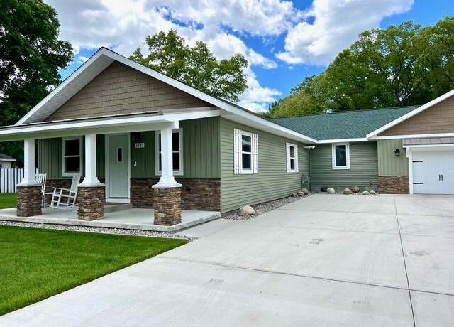 Property at 2985 Middle Lake Rd, Twin Lake, MI 49457, 3 beds, 2.5 baths