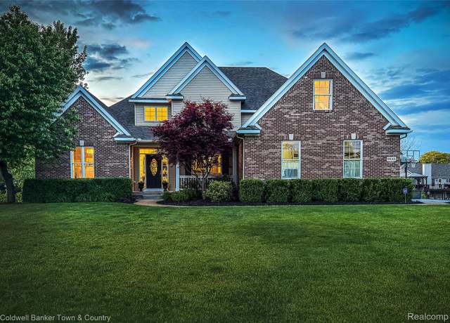 Property at 9115 Wooden Shoe Ct, Brighton, MI 48116, 5 beds, 3.5 baths