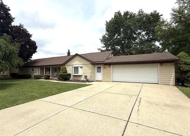 Property at 25830 Matilda Ave, Trenton, MI 48134, 3 beds, 1 bath