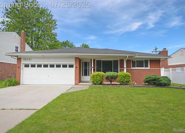 Property at 33431 Groth Dr, Sterling Heights, MI 48312, 3 beds, 1.5 baths