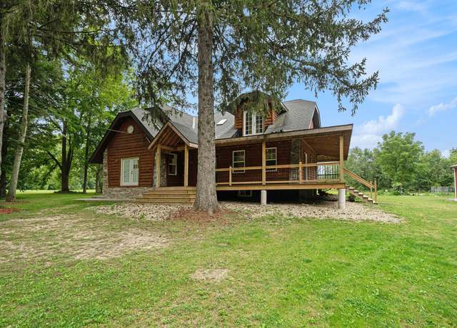 Property at 35936 56th St, Bangor, MI 49013, 4 beds, 3.5 baths