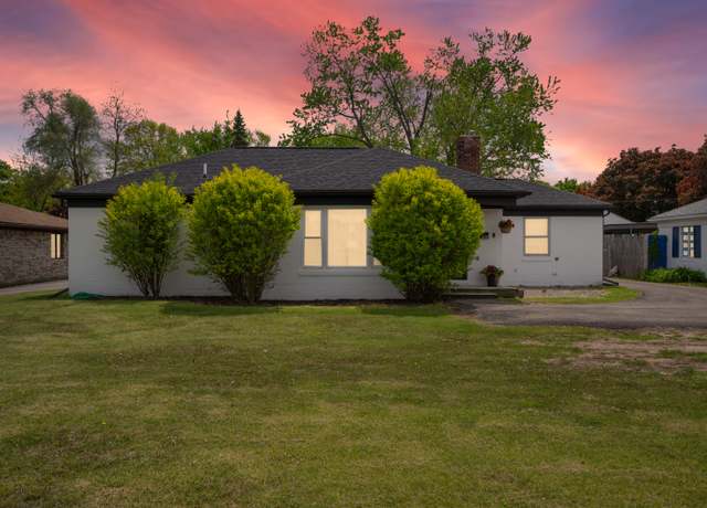 Property at 2017 W 14 Mile Rd, Royal Oak, MI 48073, 3 beds, 1 bath