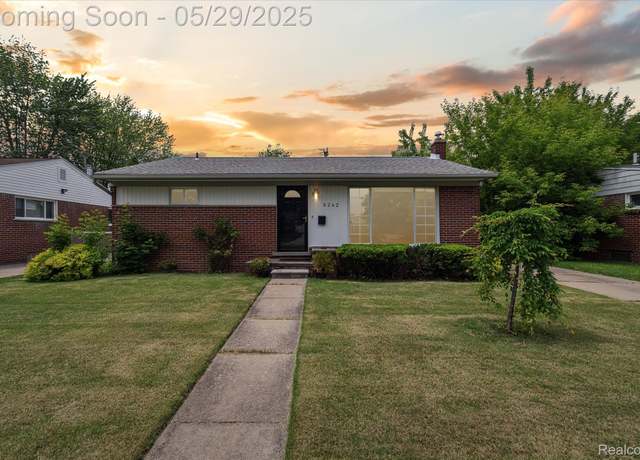 Property at 8242 Monroe Blvd, Taylor, MI 48180, 2 beds, 1 bath