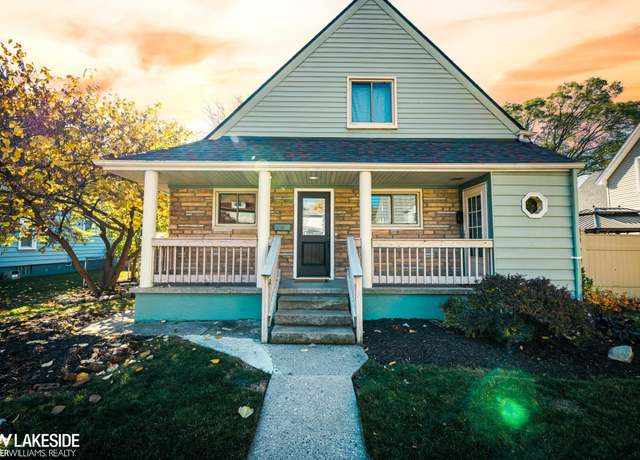 Property at 101 Hubbard St, Mt Clemens, MI 48043, 5 beds, 2 baths