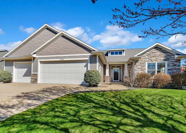 Property at 3055 Twin Lakes Dr, Jenison, MI 49428, 4 beds, 3.5 baths