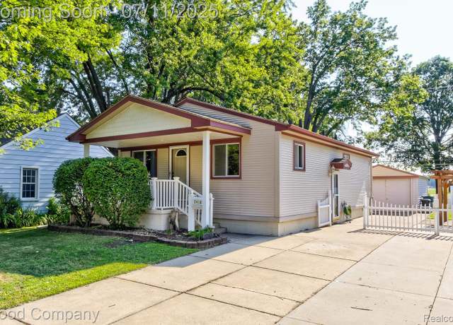 Property at 2416 Bonner St, Ferndale, MI 48220, 3 beds, 1 bath