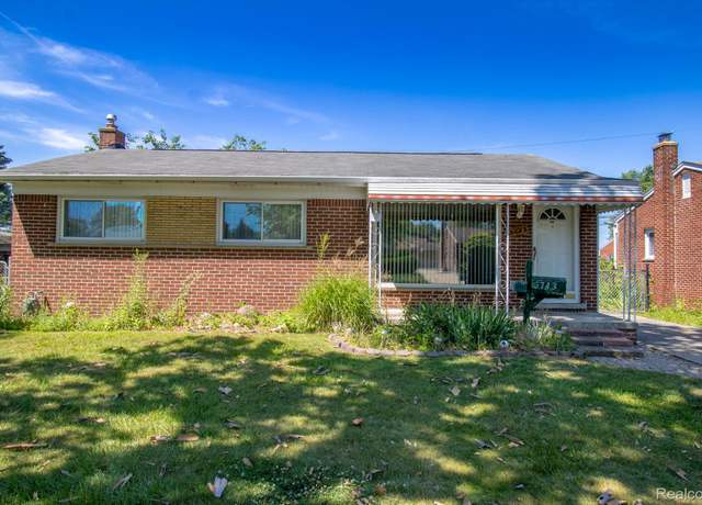 Property at 5743 Plainfield St, Dearborn Heights, MI 48127, 3 beds, 1.5 baths