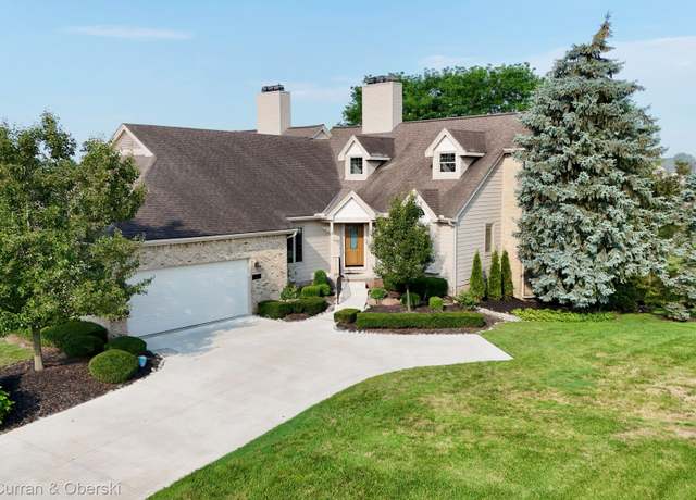 Property at 18215 Blue Heron Dr W, Northville, MI 48168, 3 beds, 3.5 baths