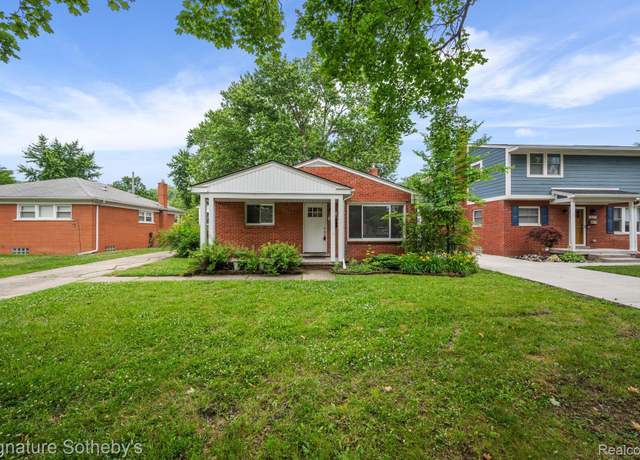 Property at 3626 Hillside Dr, Royal Oak, MI 48073, 3 beds, 2 baths