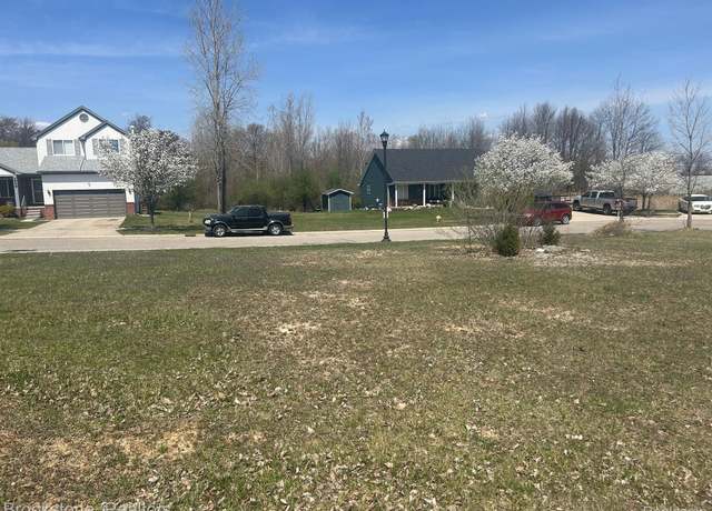 Property at 591 Boyd St, Pontiac, MI 48342