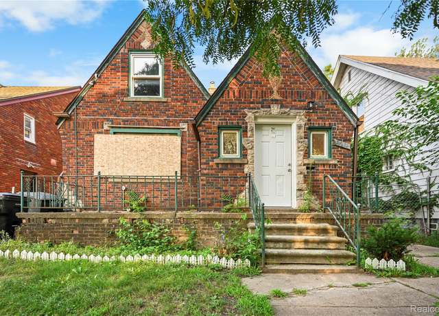 Property at 9214 Pinehurst St, Detroit, MI 48204, 3 beds, 2 baths
