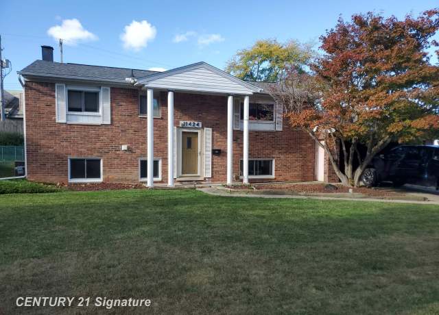 Property at 11424 Hazel Ave, Grand Blanc, MI 48439, 3 beds, 2 baths