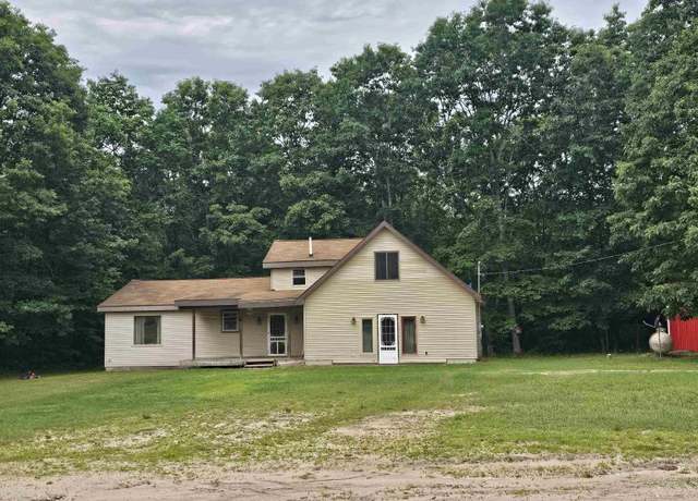 Property at 3815 N 3 1/2 Rd, Mesick, MI 49668, 2 beds, 2 baths