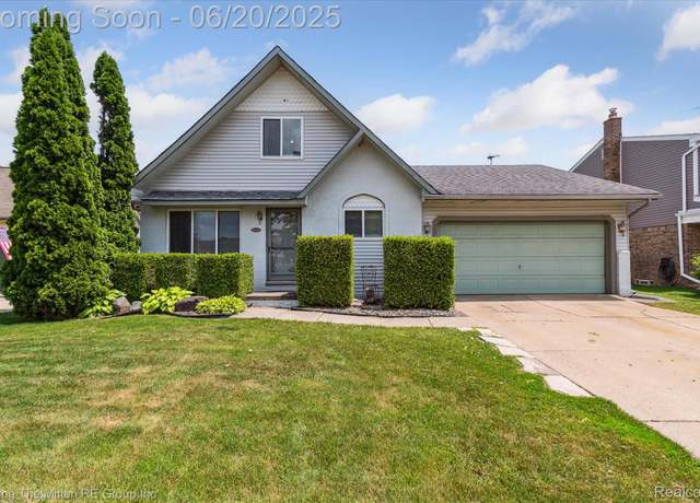 Property at 49212 Kimberly Ann Ln, Chesterfield, MI 48051, 3 beds, 3 baths
