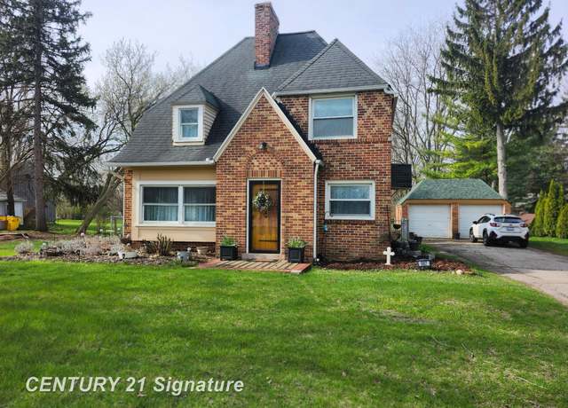 Property at 987 W Huron Ave, Vassar, MI 48768, 3 beds, 1.5 baths