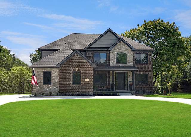 Property at 7113 Oak Ridge Ct, Clarkston, MI 48348, 4 beds, 3.5 baths