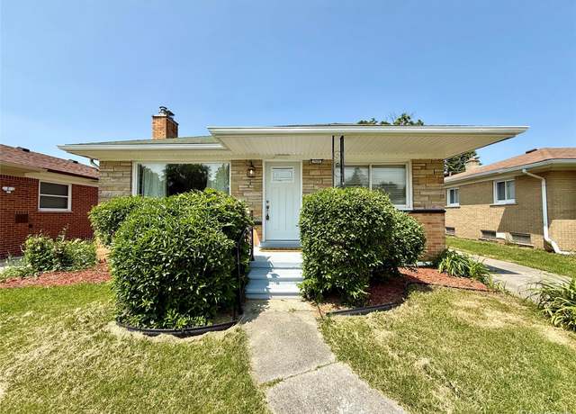 Property at 7499 Robindale Ave, Dearborn Heights, MI 48127, 3 beds, 1.5 baths